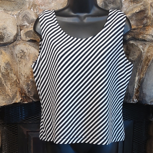 R&K Tops - R&K Black and White Diagonal Striped Tank